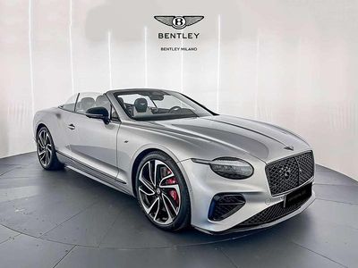 Nuova Bentley Continental 680 CV (500 kW) 2026 Grigio Cabrio