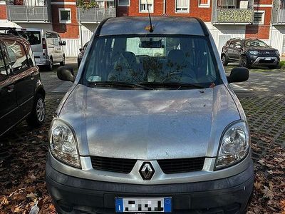 Usata Renault Kangoo 2004 Grigio Berlina