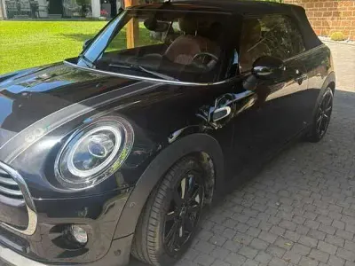 Usata Mini Cooper Cabriolet 136 CV (100 kW) 2019 Nero Cabrio
