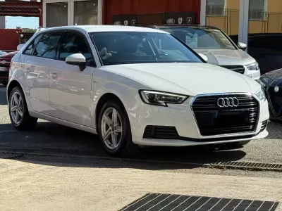 Usado Audi A3 Sport 116 CV (85 kW) 2017 Blanco Berlina