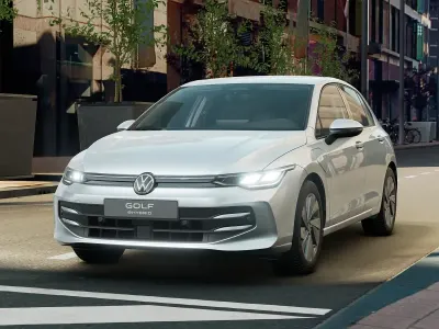 Nuova VW Golf VIII Edition 204 CV (150 kW) 2026 Dolomite silver metallizzato Berlina