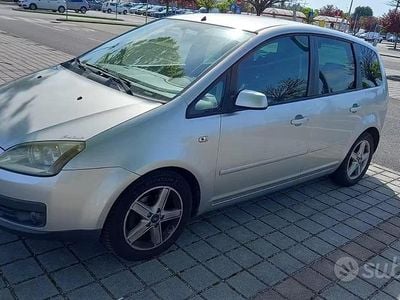 Begagnad Ford C-MAX 90 HK (66 kW) 2006 Grå Minibuss