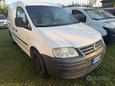 Usata VW Caddy 105 CV (77 kW) 2006 Bianco Monovolume