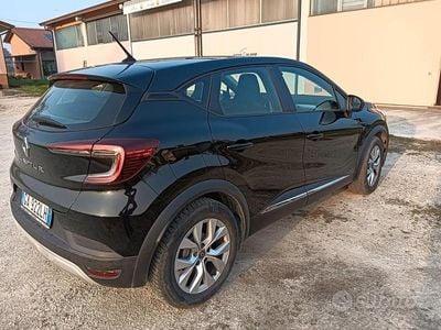 Usata Renault Captur Zen 95 CV (69 kW) 2020 Nero SUV