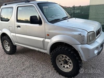 Usata Suzuki Jimny 85 CV (62 kW) 2005 SUV