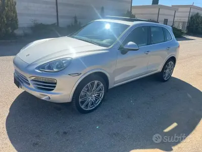 Usata Porsche Cayenne 245 CV (180 kW) 2013 Grigio SUV