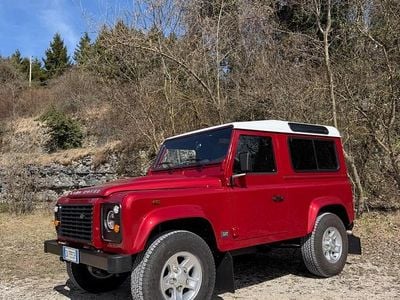 Usata Land Rover Defender 122 CV (89 kW) 2014 Viola Station wagon