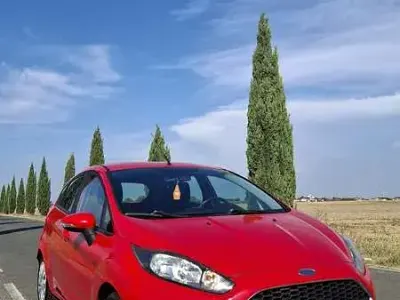 Usata Ford Fiesta 75 CV (55 kW) 2017 Utilitaria