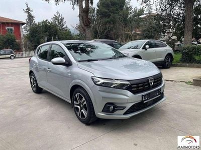 Usata Dacia Sandero 101 CV (74 kW) 2021 Argento Berlina