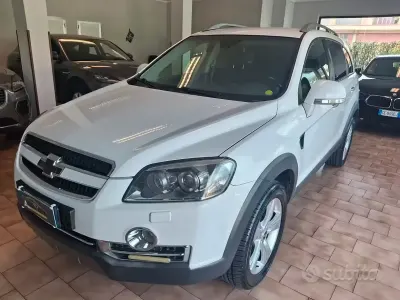 Usata Chevrolet Captiva Sport 150 CV (110 kW) 2010 Bianco SUV