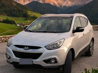 Usata Hyundai ix35 115 CV (84 kW) 2015 Grigio SUV