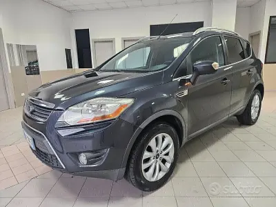 Occasion Ford Kuga Titanium 136 ch (100 kW) 2008 Gris SUV