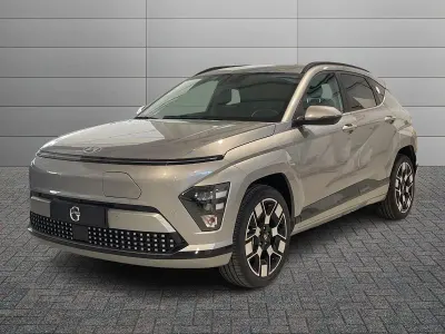 Nuova Hyundai Kona 2026 Shimmering silver SUV