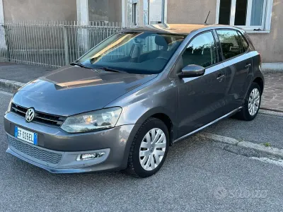 Usata VW Polo Comfortline 69 CV (50 kW) 2010 Grigio Utilitaria