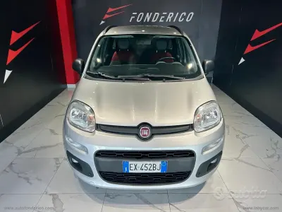 Usata Fiat Panda Easy 69 CV (50 kW) 2015 Grigio Utilitaria