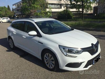 Bianco Usata 2019 Renault Mégane IV Berlina | 8300 € (Buon prezzo)