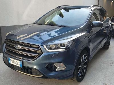 Usata Ford Kuga ST-Line 120 CV (88 kW) 2019 Blu/azzurro SUV