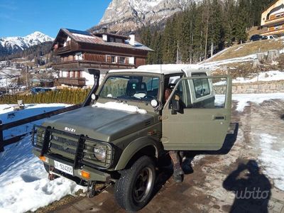 Suzuki Samurai