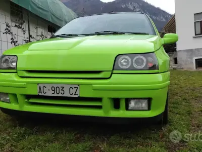 Usata Renault Clio 135 CV (99 kW) 1995 Utilitaria