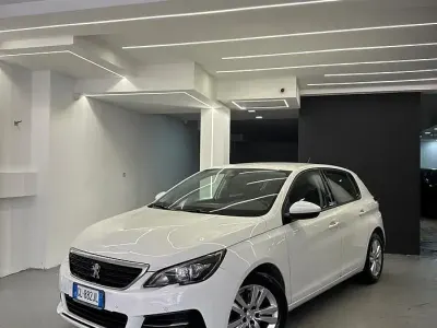 Usata Peugeot 308 Allure 131 CV (96 kW) 2018 Bianco Berlina