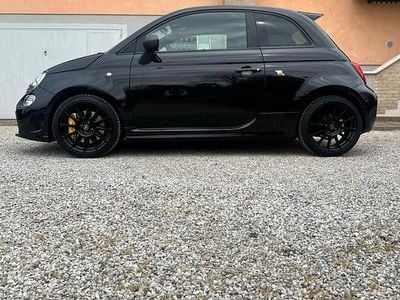 Usata Abarth 695 Competizione 180 CV (132 kW) 2024 Nero Utilitaria