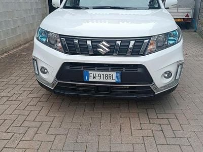Usata Suzuki Vitara 140 CV (102 kW) 2020 Bianco SUV