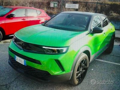 Usata Opel Mokka 130 CV (95 kW) 2024 Verde SUV