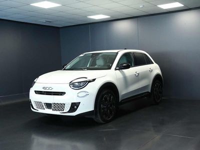 Nuova Fiat 600 La Prima 101 CV (74 kW) 2025 Bianco SUV