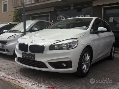 Usata BMW 216 Active Tourer Luxury Line 116 CV (85 kW) 2017 Bianco Monovolume