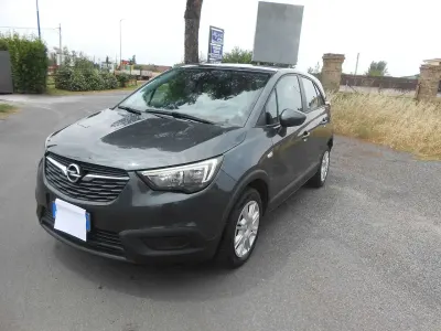 Usata Opel Crossland X 99 CV (72 kW) 2018 Grigio SUV