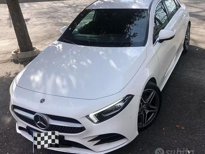 Usata Mercedes A180 Premium 116 CV (85 kW) 2019 Bianco Berlina