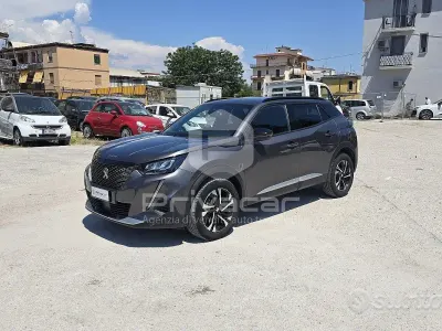 Usata Peugeot 2008 Allure 131 CV (96 kW) 2023 Grigio SUV