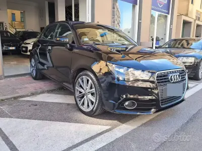 Usado Audi A1 90 CV (66 kW) 2012 Negro Utilitario