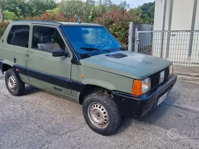 Usata Fiat Panda 4x4 50 CV (36 kW) 1986 Verde Utilitaria