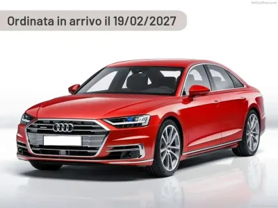 Usata Audi A8 286 CV (210 kW) 2024 Argento Berlina