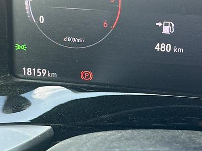 Usata Opel Mokka 110 CV (80 kW) 2023 Verde SUV