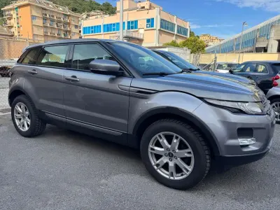 Usata Land Rover Range Rover evoque SE 150 CV (110 kW) 2013 Grigio SUV
