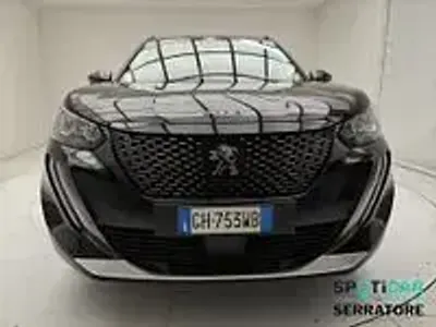 Usata Peugeot 2008 Allure 131 CV (96 kW) 2022 Nero SUV