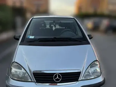 Usata Mercedes A140 Classic 82 CV (60 kW) 2002 Argento Monovolume