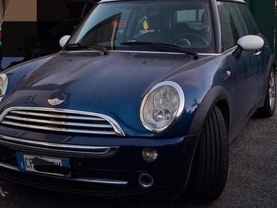 Begagnad Mini Cooper 116 HK (85 kW) 2004 Halvkombi