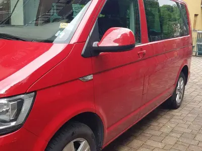 Occasion VW Caravelle 150 ch (110 kW) 2016 Rouge Van