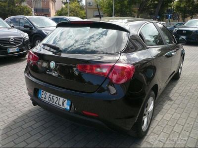 Usata Alfa Romeo Giulietta 105 CV (77 kW) 2014 Utilitaria