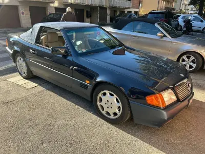 Usata Mercedes SL320 231 CV (169 kW) 1994 Blu/azzurro Cabrio