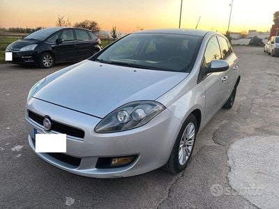 Usata Fiat Bravo Dynamic 105 CV (77 kW) 2012 Grigio Utilitaria
