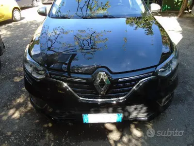 Usata Renault Mégane IV 109 CV (80 kW) 2016 Nero Utilitaria