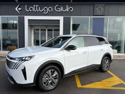 Nuova Peugeot 5008 Allure 136 CV (100 kW) 2025 Bianco SUV
