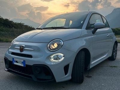 Usata Abarth 595 145 CV (106 kW) 2022 Grigio Utilitaria