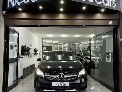 Usata Mercedes A180 Premium 116 CV (85 kW) 2018 Nero Berlina