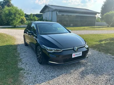 Usata VW Golf VIII Style 150 CV (110 kW) 2023 Nero Berlina