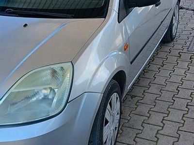 Usata Ford Fiesta 75 CV (55 kW) 2005 Utilitaria